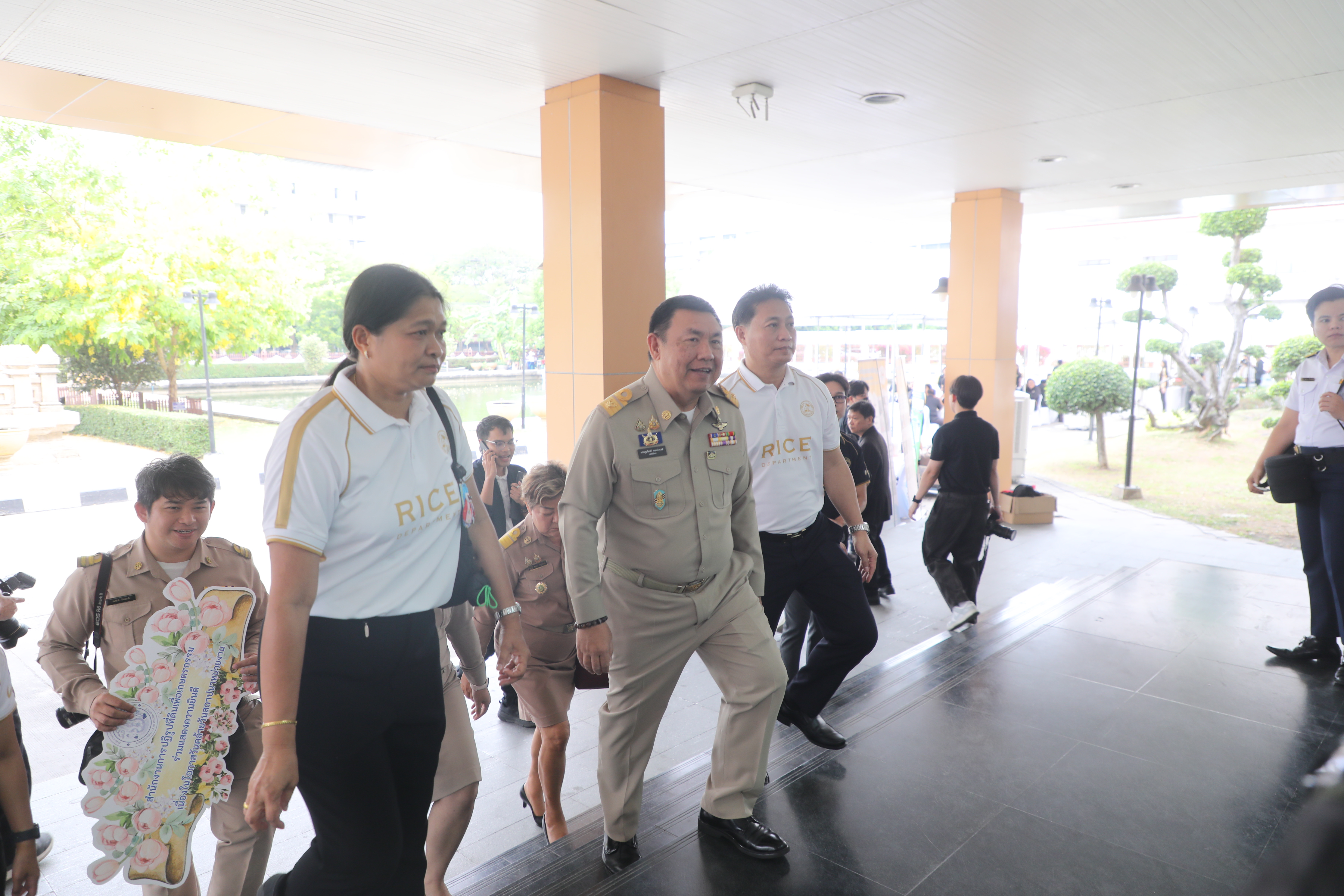 title - ส.ป.ก. ร่วมเป็นเกียรติในงานวันคล้ายวันสถาปนา กรมการข้าว เนื่องในโอกาสครบรอบ 20 ปี